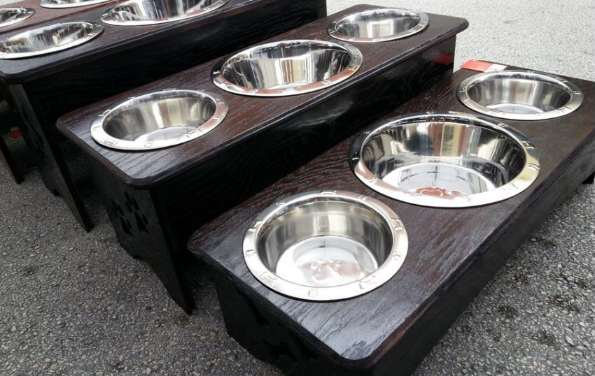 triple bowl dog feeder